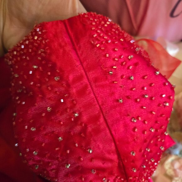 (Fits 16ish) Y2K Vintage Forever Yours Red/Magenta Duochrome A-Line Beaded Gown - Picture 11 of 11